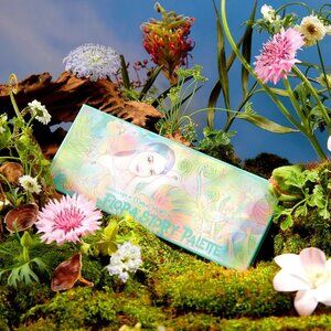Makeup.Just.For.Fun x Flora Story Palette by Oden’s Eye